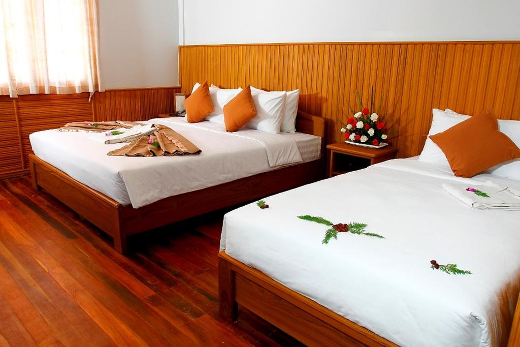 Inle Lotus Hotel Nyaungshwe Township Exterior photo