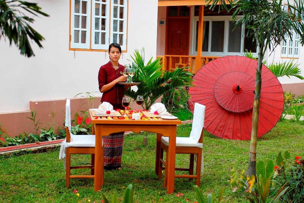 Inle Lotus Hotel Nyaungshwe Township Exterior photo