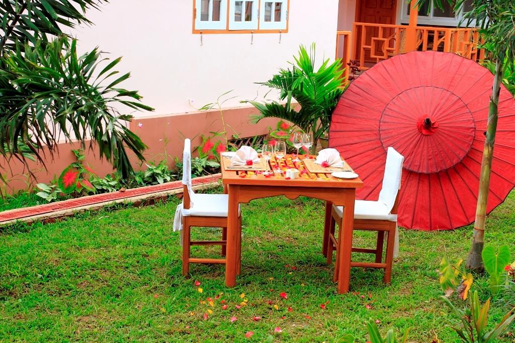 Inle Lotus Hotel Nyaungshwe Township Exterior photo