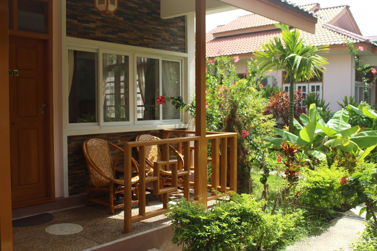 Inle Lotus Hotel Nyaungshwe Township Exterior photo