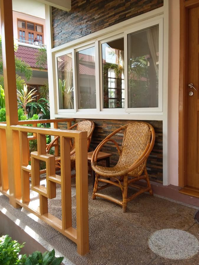 Inle Lotus Hotel Nyaungshwe Township Exterior photo