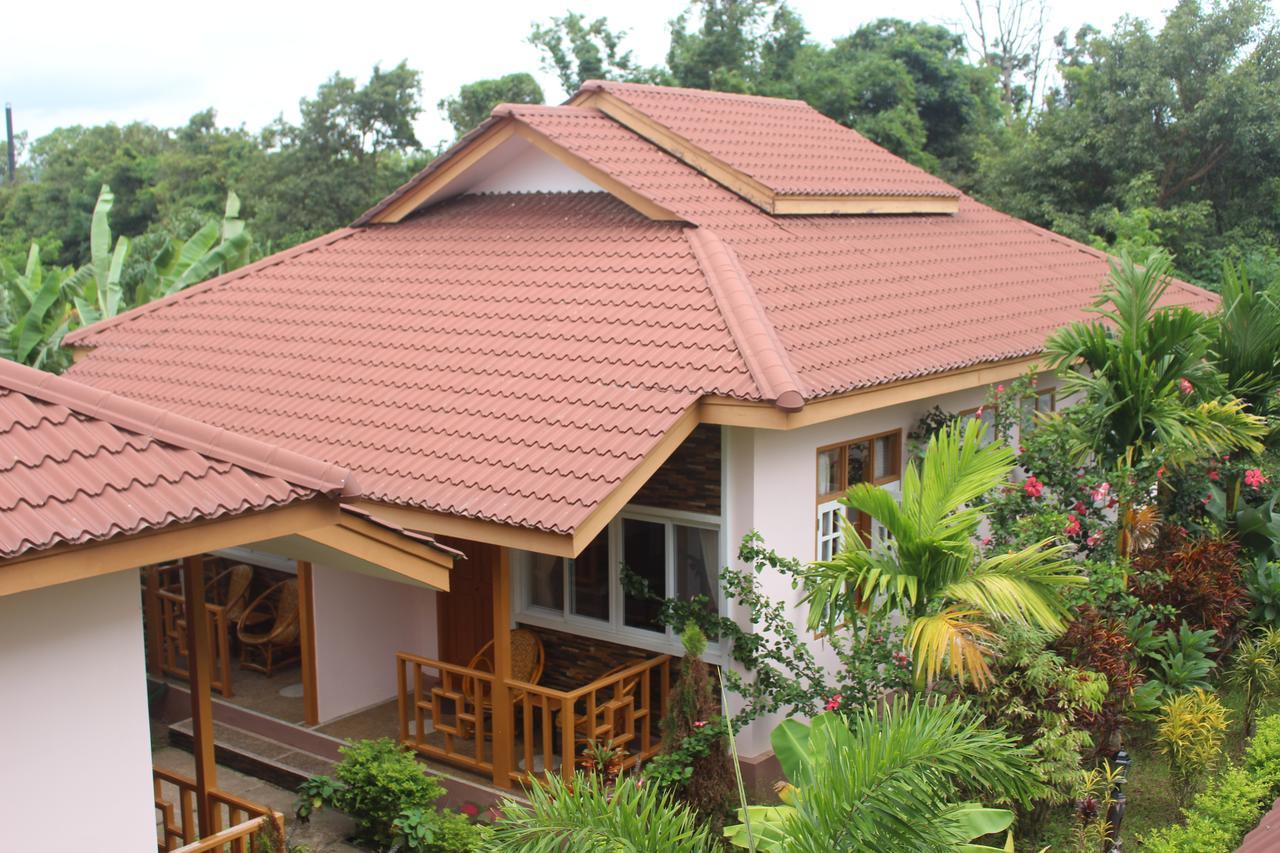 Inle Lotus Hotel Nyaungshwe Township Exterior photo