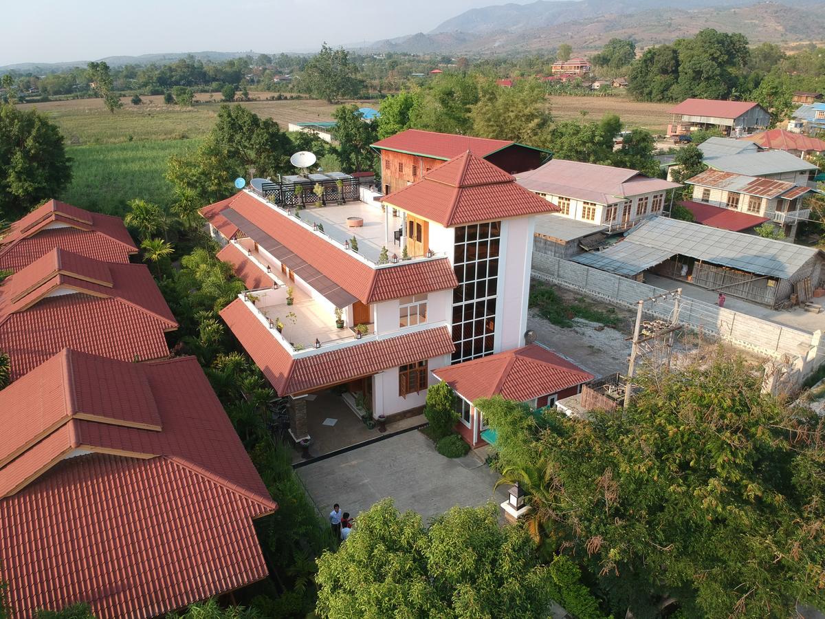 Inle Lotus Hotel Nyaungshwe Township Exterior photo