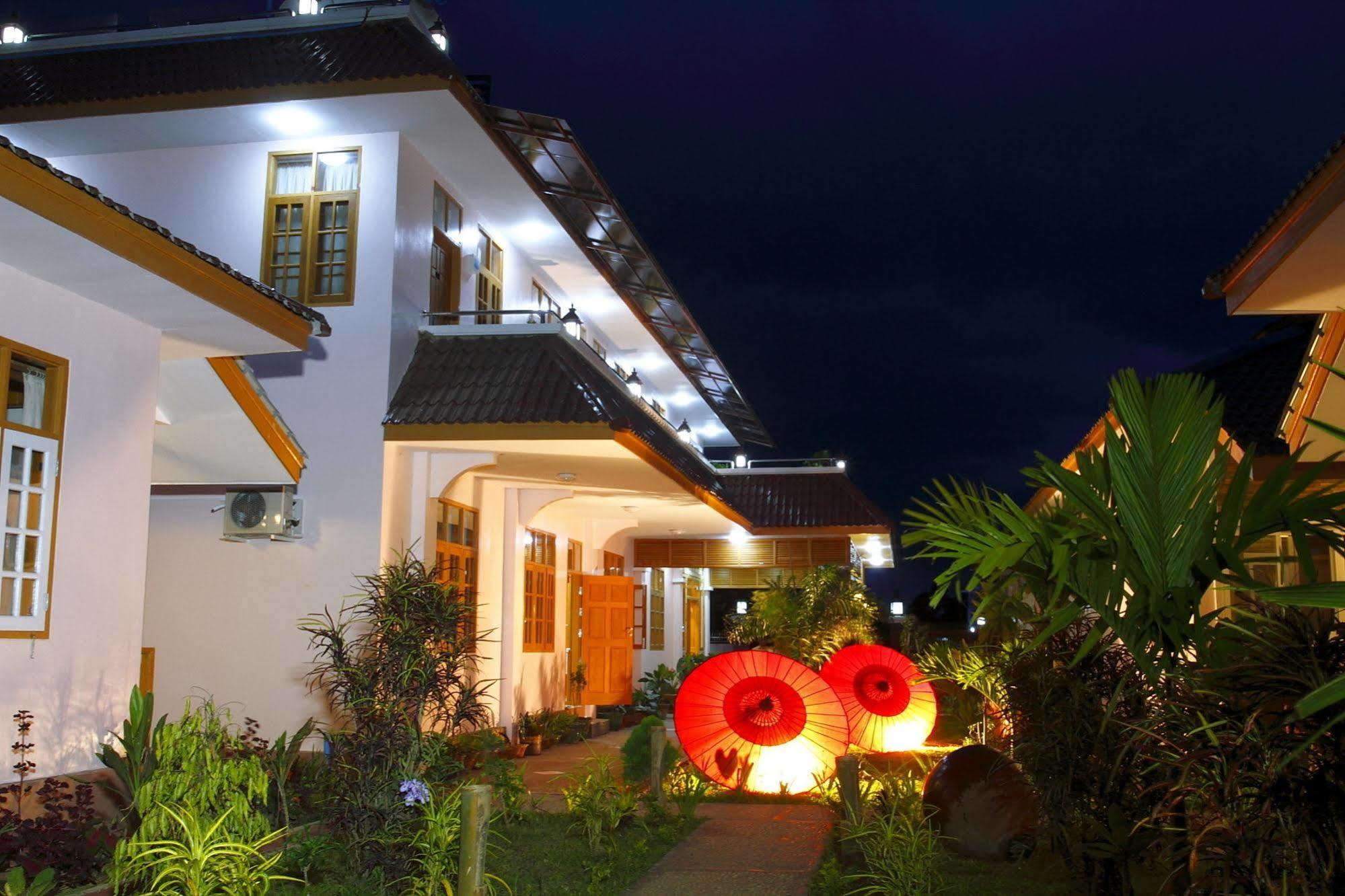 Inle Lotus Hotel Nyaungshwe Township Exterior photo